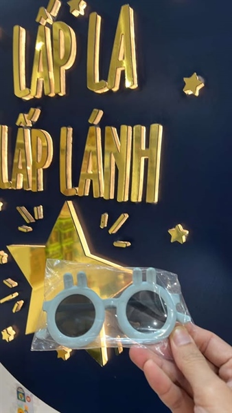 Bayb Kính mát tai thỏ gọng tròn Blue Sky