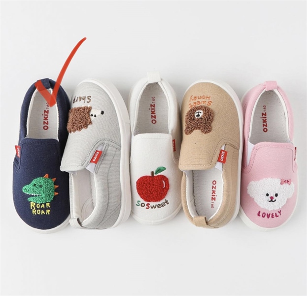 Ozkiz Slip on khủng long Navy size 160