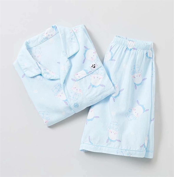 Spaokids Set pyjama Pochacco nền xanh da trời ngắn tay cổ V size 160