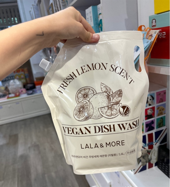 Lala&more Nước rửa chén dạng túi (hàng tặng)