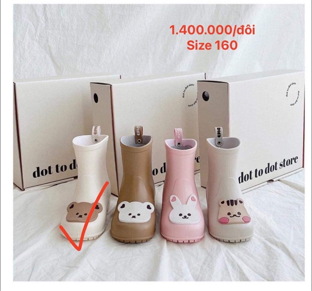 Dottodot Giày boot Gấu beige size 160