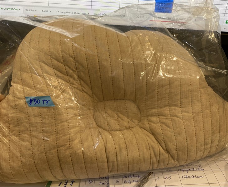 Malolotte Gối chống bẹp đầu Cloud vân sọc Kem