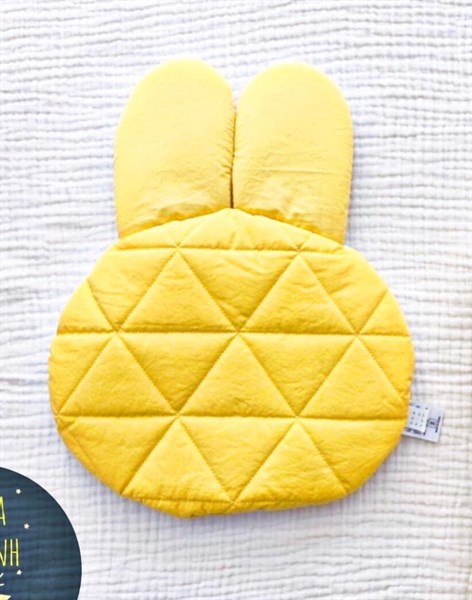 Pastelbubble Thin Pillow Thỏ tam giác Vàng