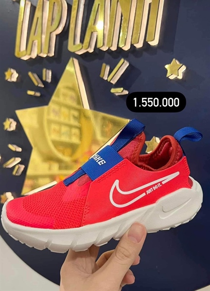 Nike Sneaker DJ6040 size 190