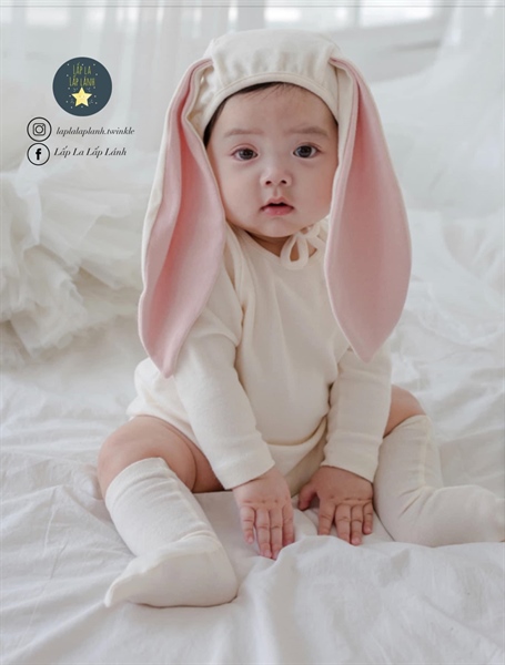 Uidong Set đồ tai thỏ Trắng hồng size S