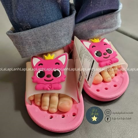 Aizoum Dép Pinkfong size 180