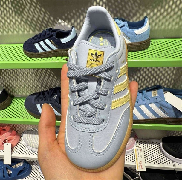 Adidas Sandal JH7603 size 190