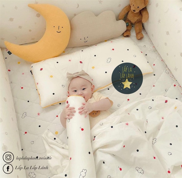 Formongde Wide pillow Chấm bi nhiều màu 30x70cm