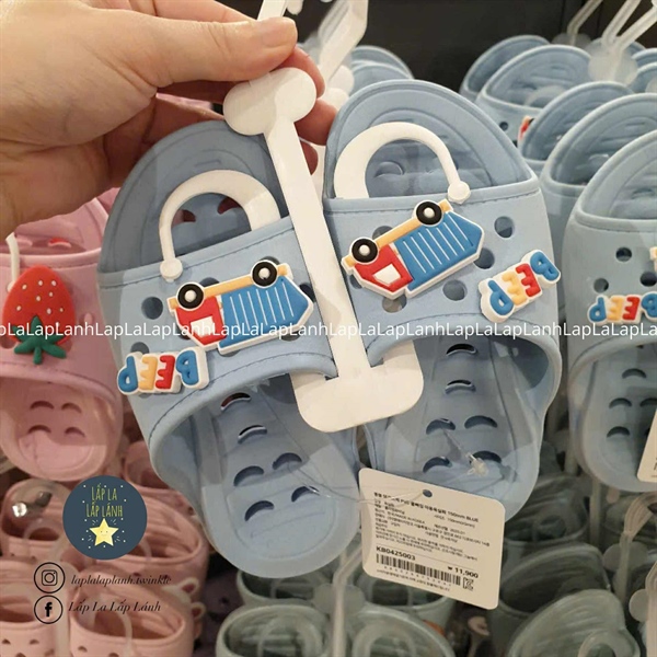 Modernhouse Dép nhà tắm Ô tô xanh size 170