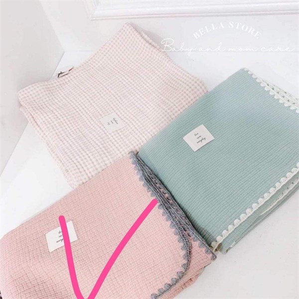 Malolotte Chăn viền thêu xám size 90x140cm Hồng