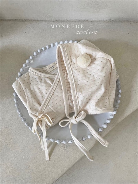 Monbebe Suit Chấm Bi + Nón size 3-6m