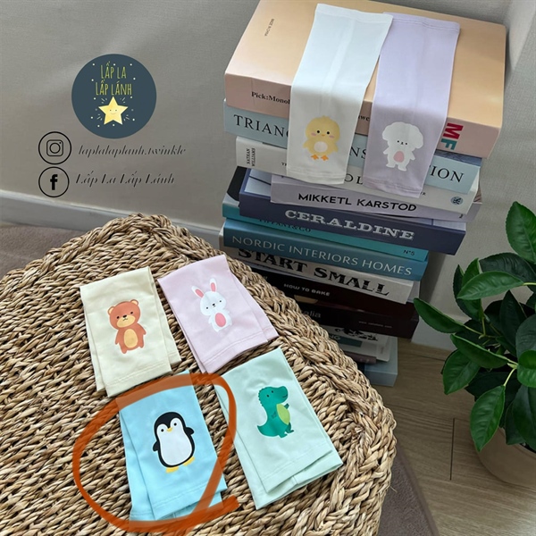 ECLL Găng chống nắng cho bé Khủng long size 3-6y